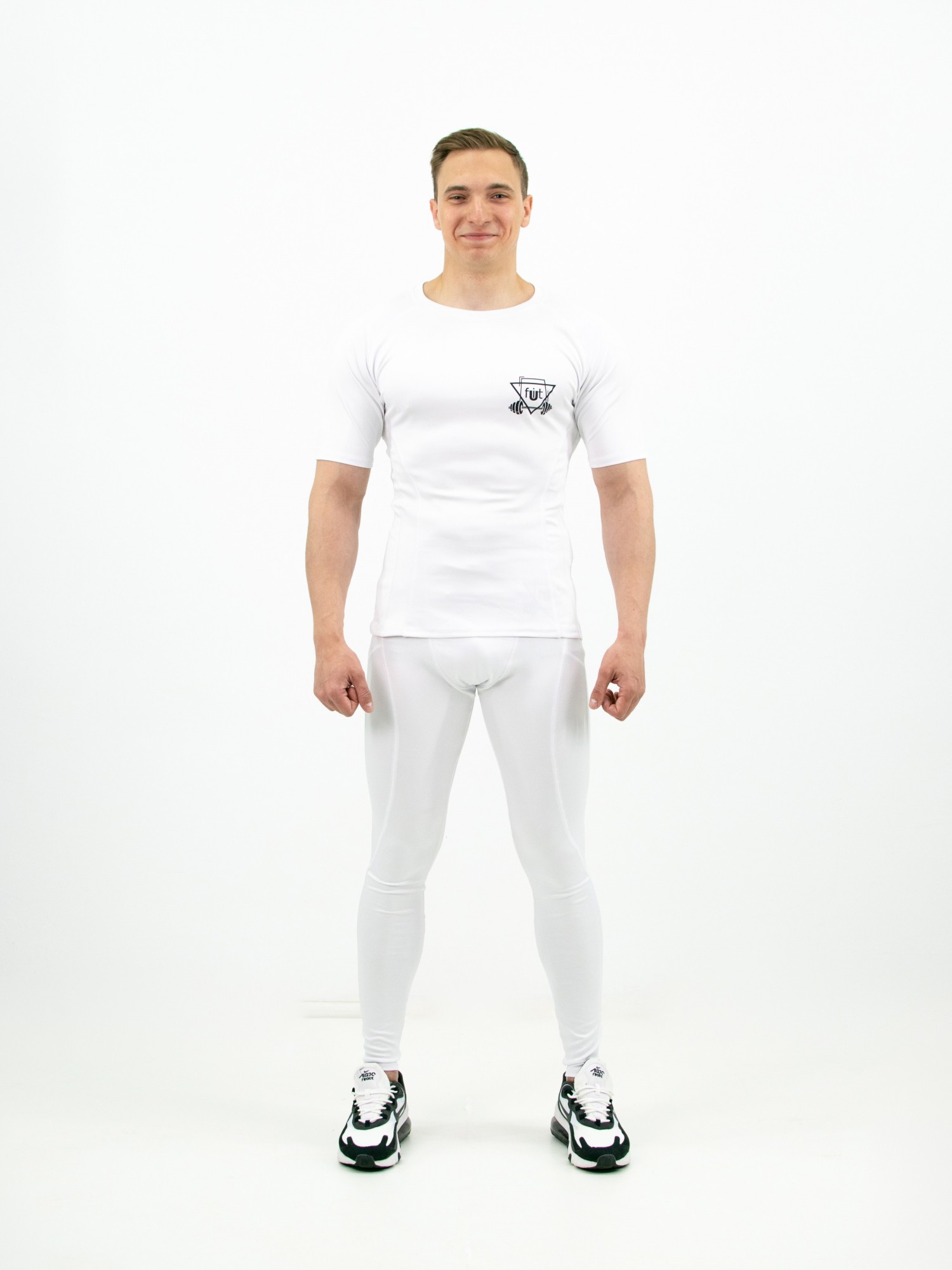 

Мужской спортивный комплект(Рашгард+тайтсы) fitU Armm white 2.0  Белый, Мужской спортивный комплект(Рашгард+тайтсы) fitU Armm white 2.0 M Белый