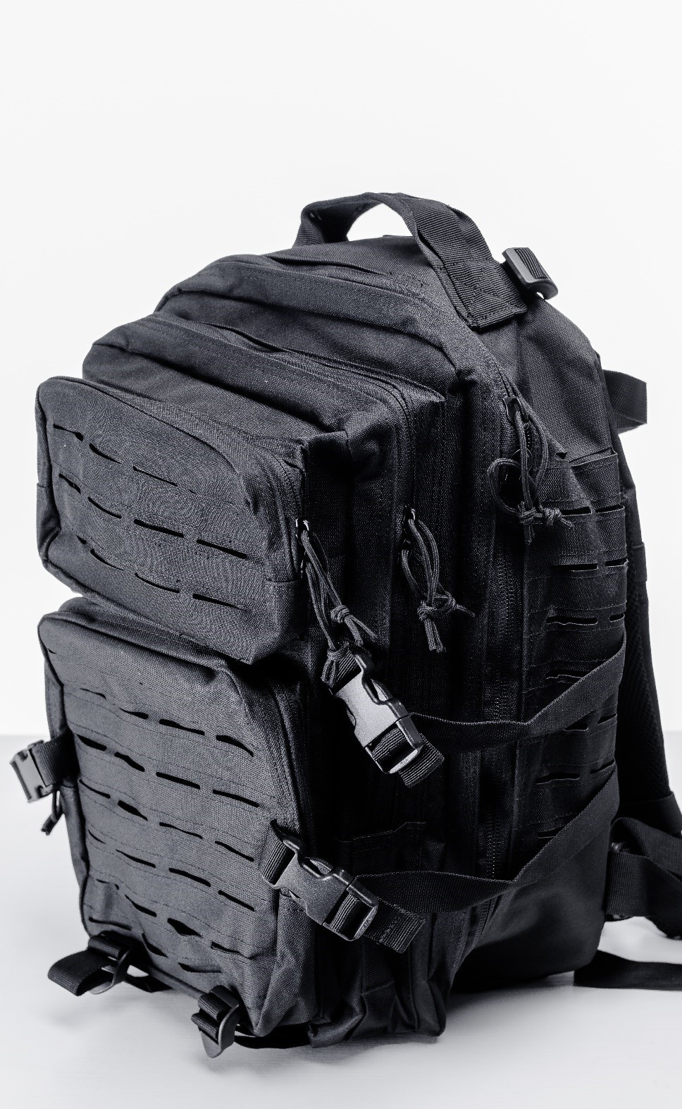 

Рюкзак тактический LASER ULTIMATUM RT-12 чёрный