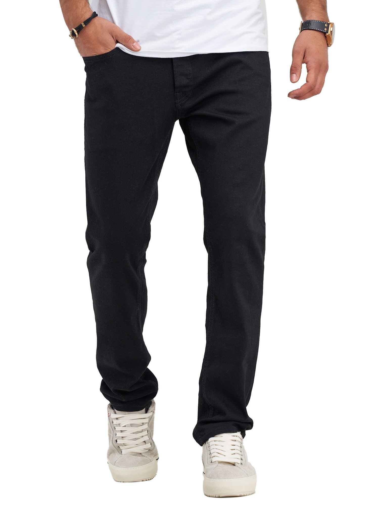 

Джинсы Jack & Jones CLARK ARIS Black Denim - черный, Джинсы Jack & Jones CLARK ARIS Black Denim 32-30 черный