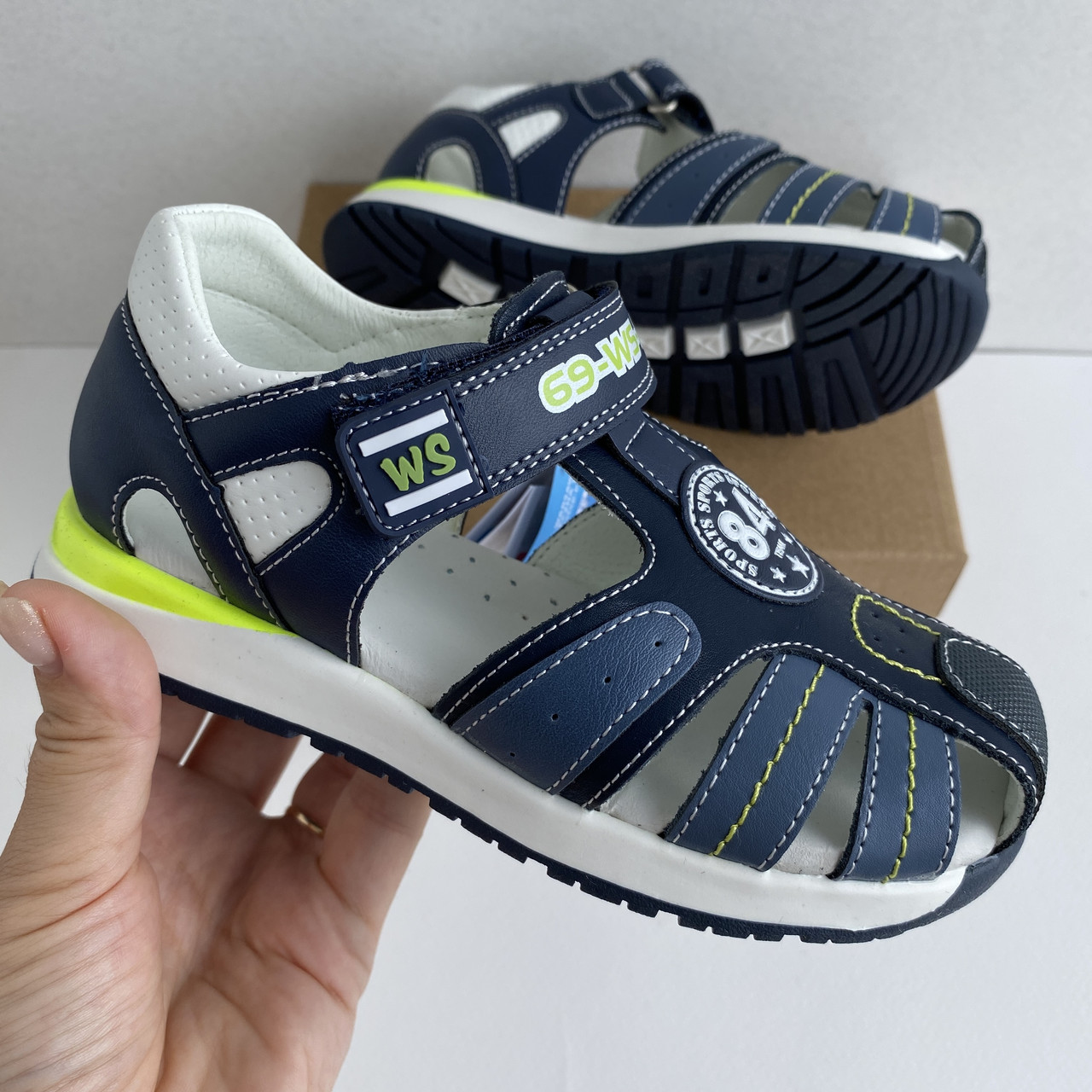 

Детские босоножки Weestep р. 27 стелька 17 см для мальчика кожаные R906950551DB тёмно-синий