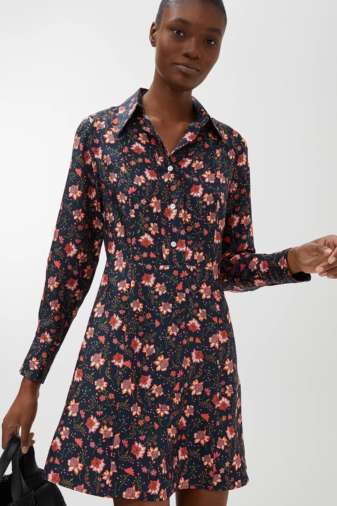 

Платье шелк ARKET Floral Silk Dress, Платье шелк ARKET Floral Silk Dress 36