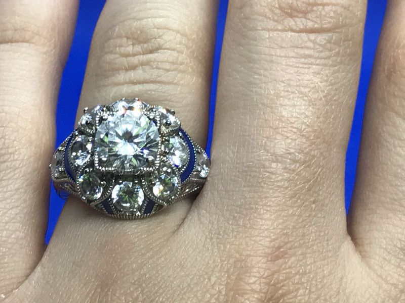 

Серебряное кольцо с фианитом Sky Jewelry 000179