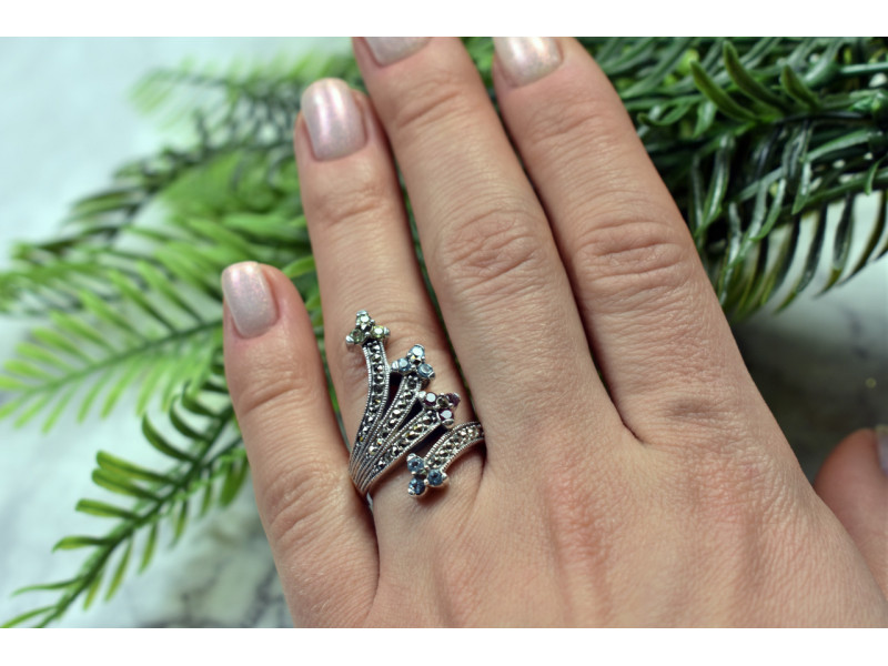 

Серебряное кольцо с натуральными камнями Sky Jewelry 000674