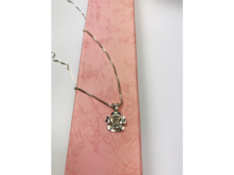 

Серебряная цепочка с кулоном -цветок Sky Jewelry 000368