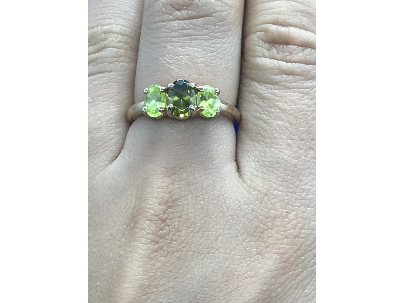 

Серебряное кольцо (позолота) с хризолитом Sky Jewelry 000195