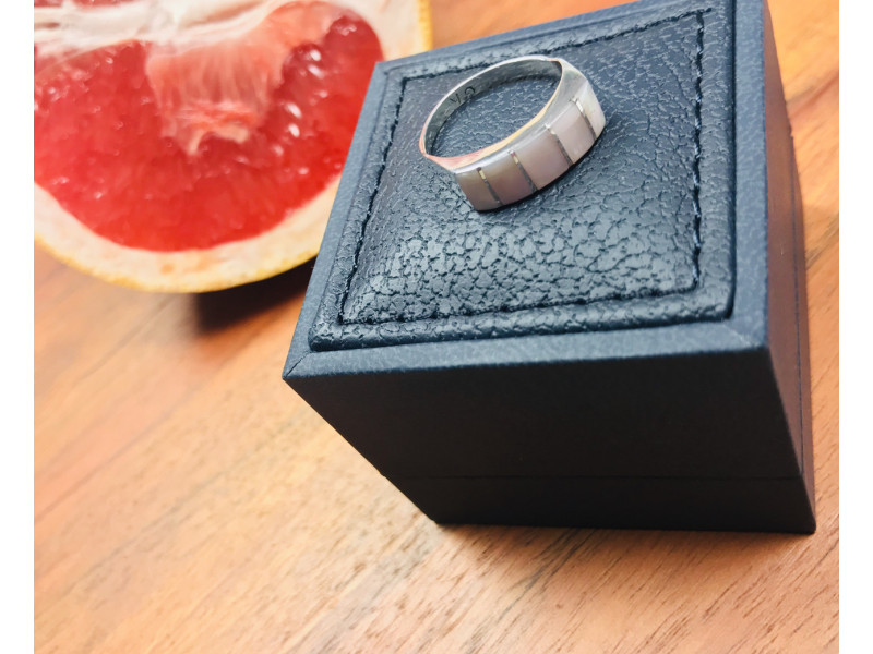 

Серебряное кольцо с морганитом Sky Jewelry 000375