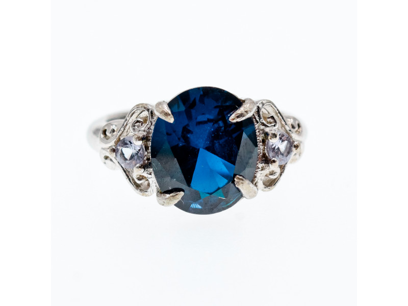 

Серебряное кольцо с сапфиром и камнями иолит Натуральный Sky Jewelry 003262