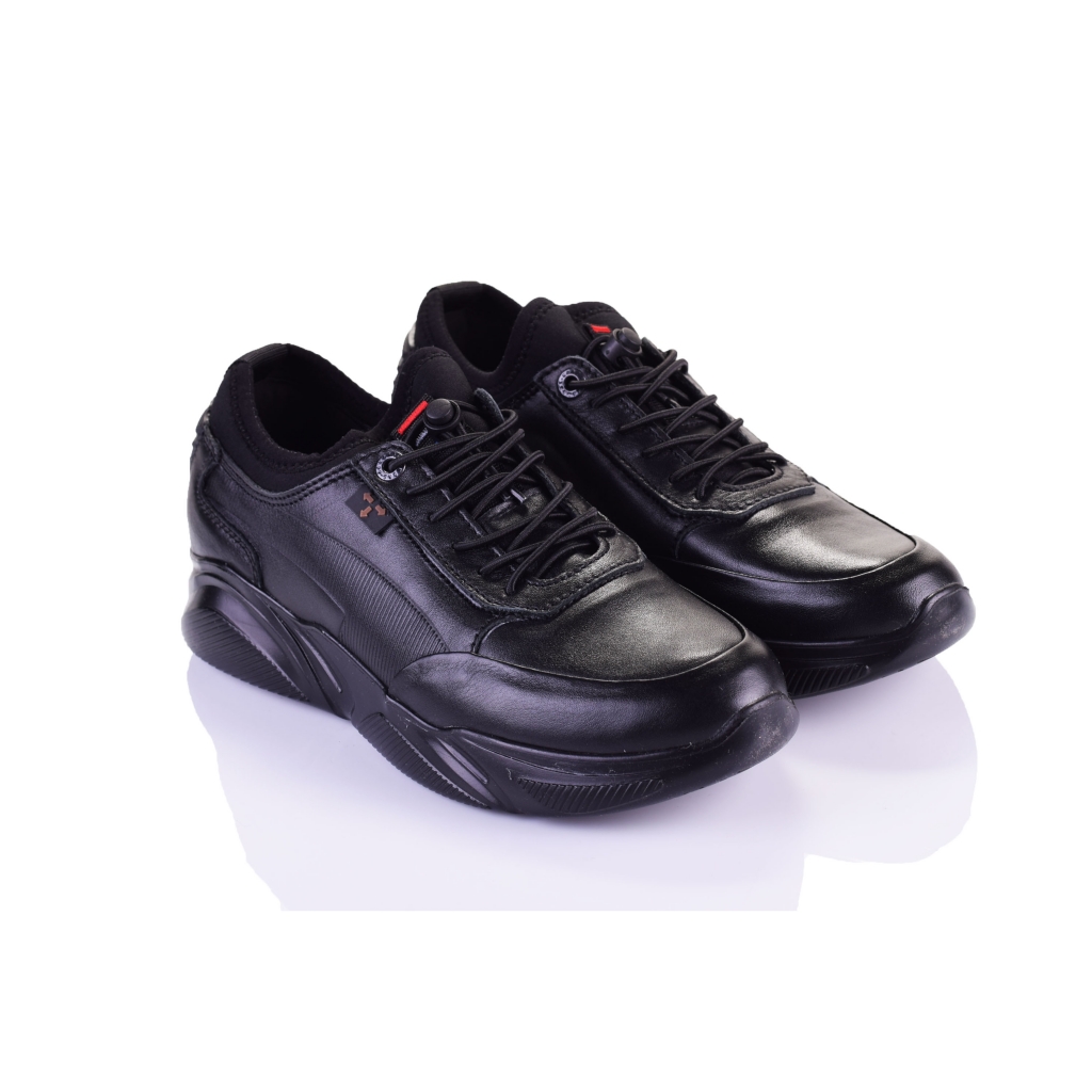 

Кроссовки Konors RM 10594 черный 42 размер