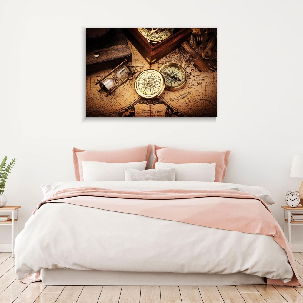 

Картина на холсте Путешествия Old compass on vintage map 75х100 см.