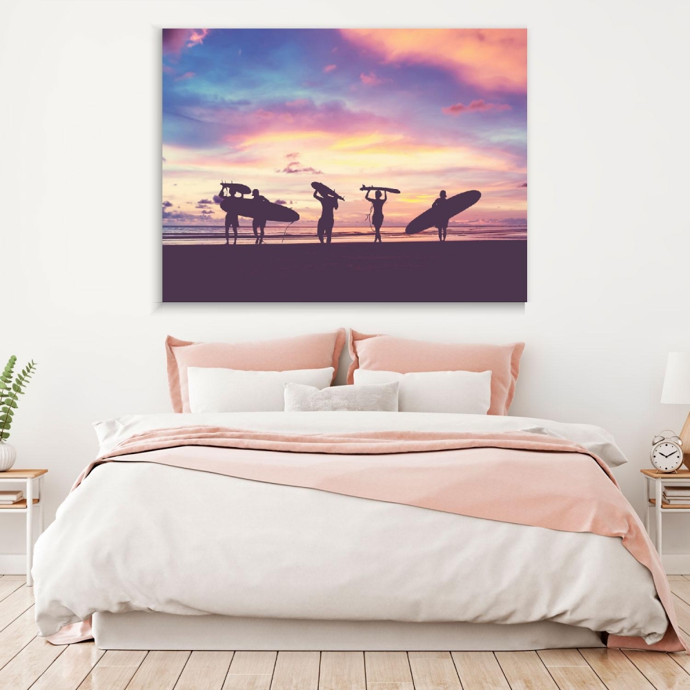 

Картина на холсте Природа Group Of Surfers On The Beach 75х100 см.