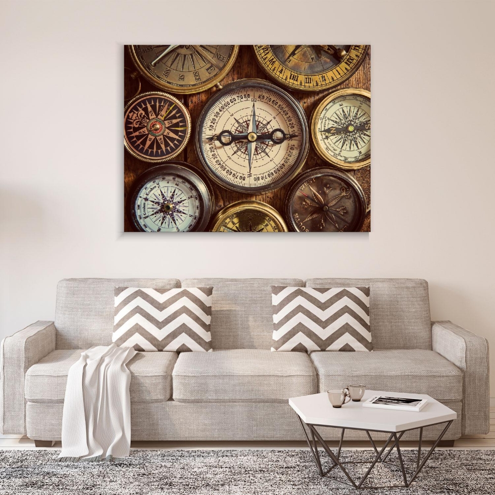 

Картина на холсте Путешествия Old compass on vintage wood 50х65 см.