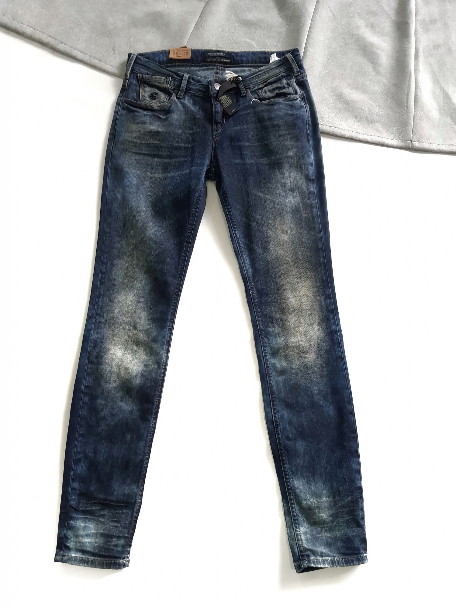 

Джинсы женские синие стильные с потертостями MAISON SCOTCH 241 M(28)