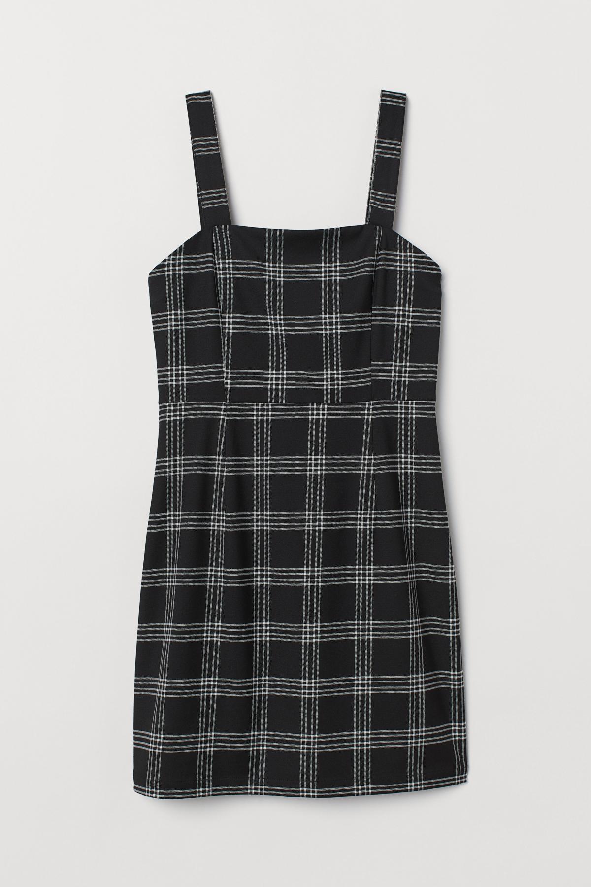 

Короткое платье H&M  Черное, Короткое платье H&M 44 Черное