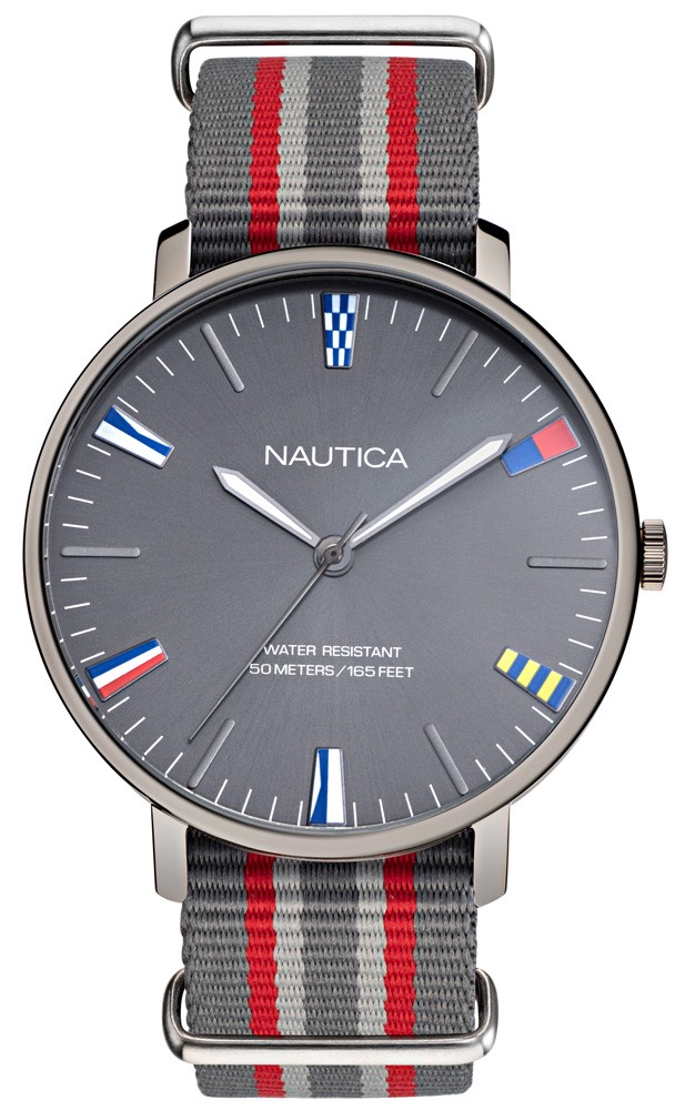 

Часы Nautica NAPCRF906