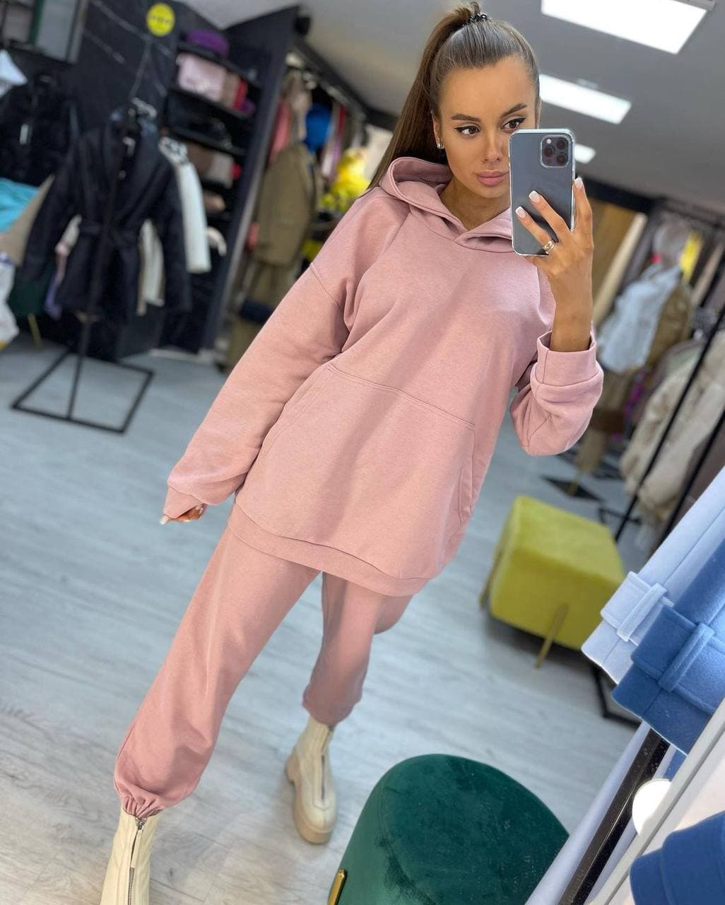 

Fashions • Костюм женскии спортивныи Хлоя Fashions  пудра (№10618, Fashions • Костюм женскии спортивныи Хлоя Fashions L пудра (№10618)