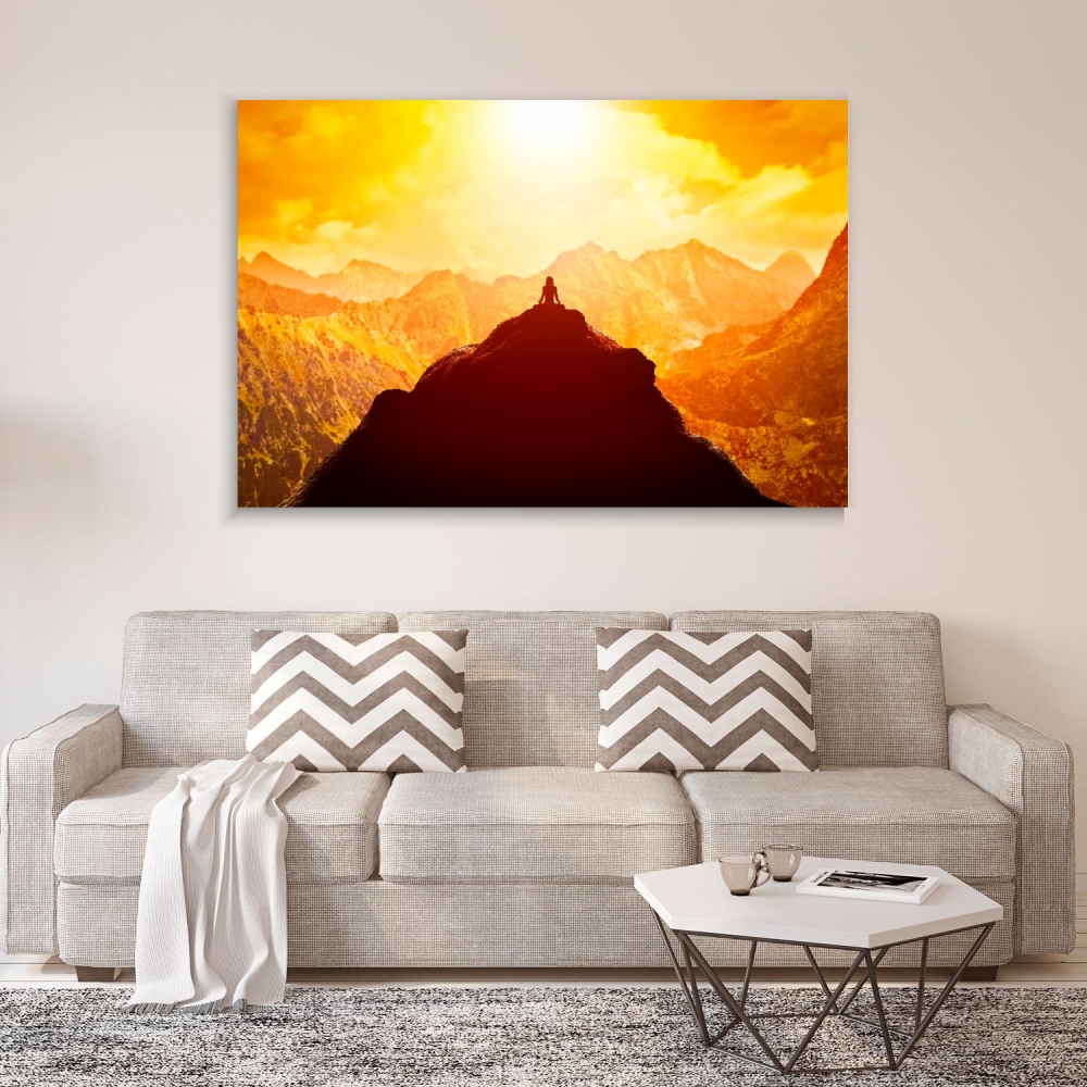 

Картина на холсте Йога и медитация Woman Meditates On The Mountain 110х150 см.