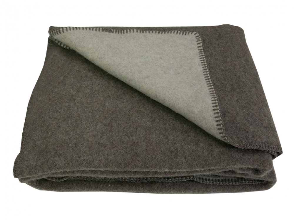 

Одеяло Vladi Жаккардовое полуторное 140*205 см шерстяное теплое св.беж-т.беж