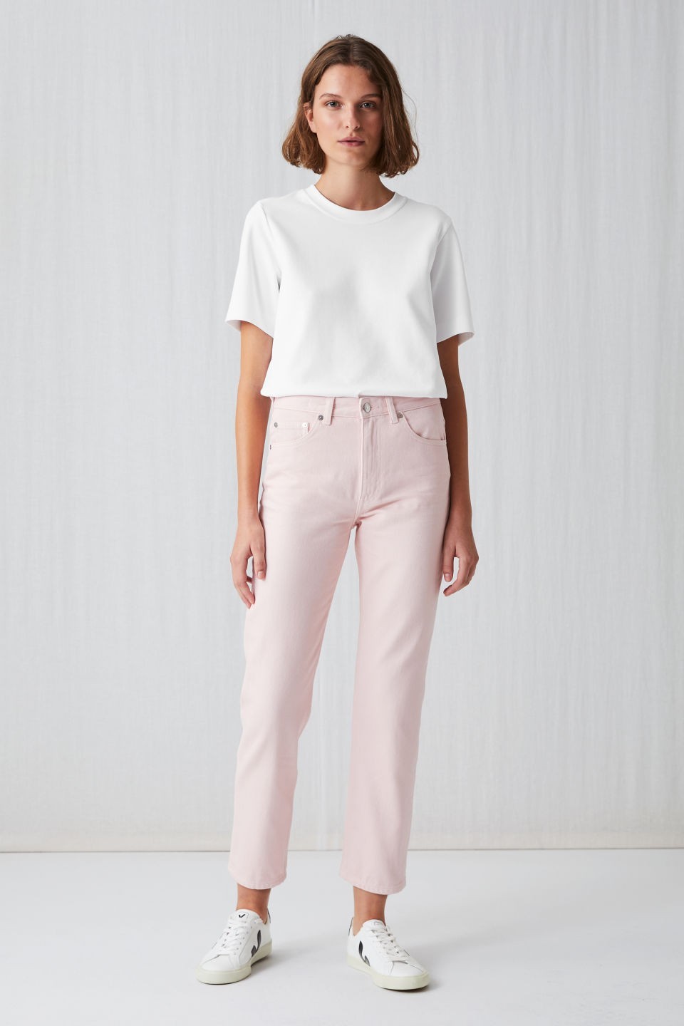 

Джинсы женские ARKET REGULAR Overdyed Jeans, Джинсы женские ARKET REGULAR Overdyed Jeans 26