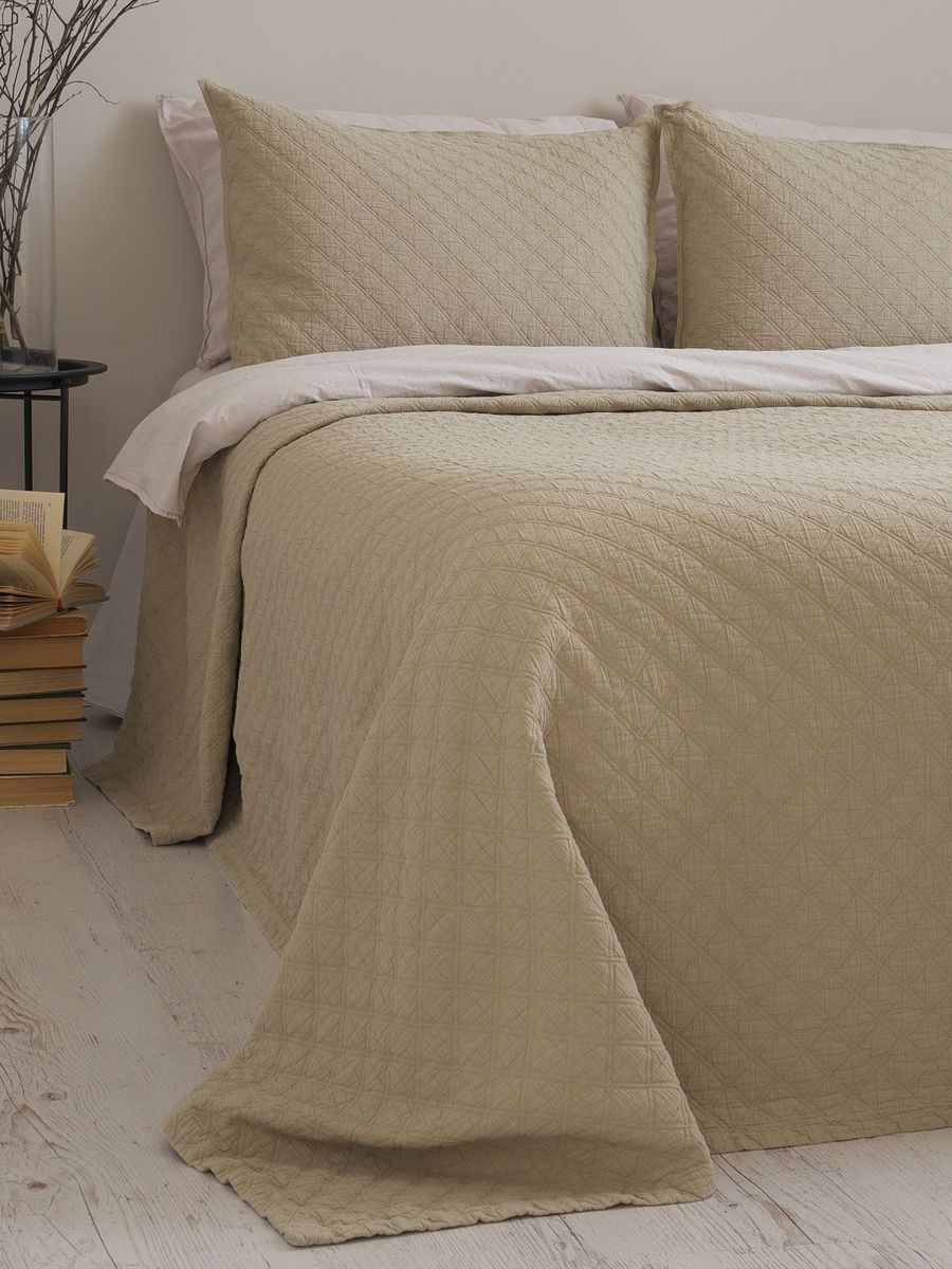

Покрывало Limasso Cambridge 180x240 + 1 наволочка Oxford Tan