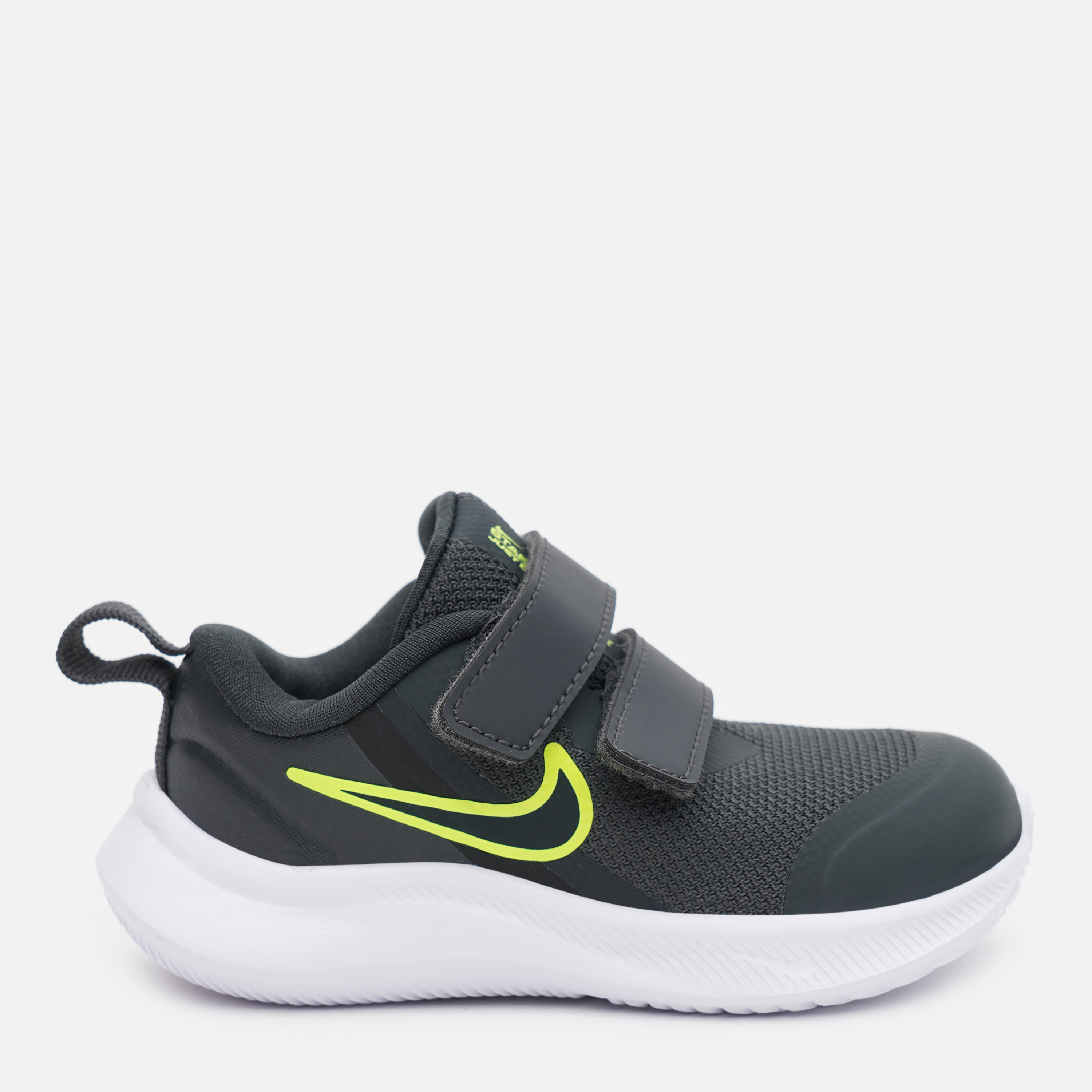 

Кроссовки детские Nike Star Runner 3 (Tdv) DA2778-004 26 (9C)