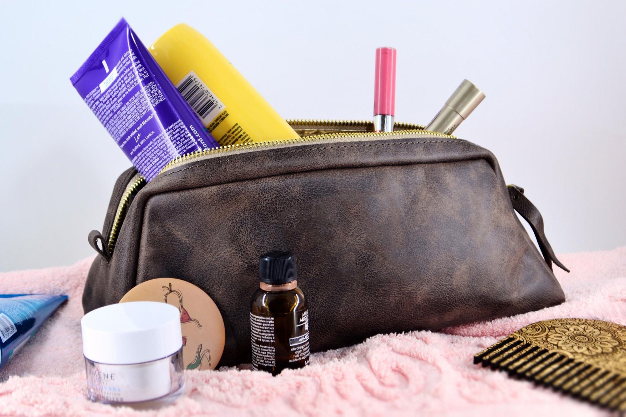 

Косметичка женская Sequoia Workshop размер L Коричневый-шоколадный