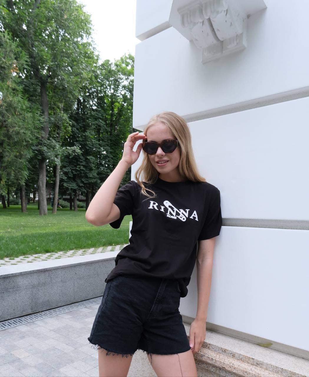 

Футболка Rinna Rossi  Черная (9202, Футболка Rinna Rossi 40 Черная (9202)