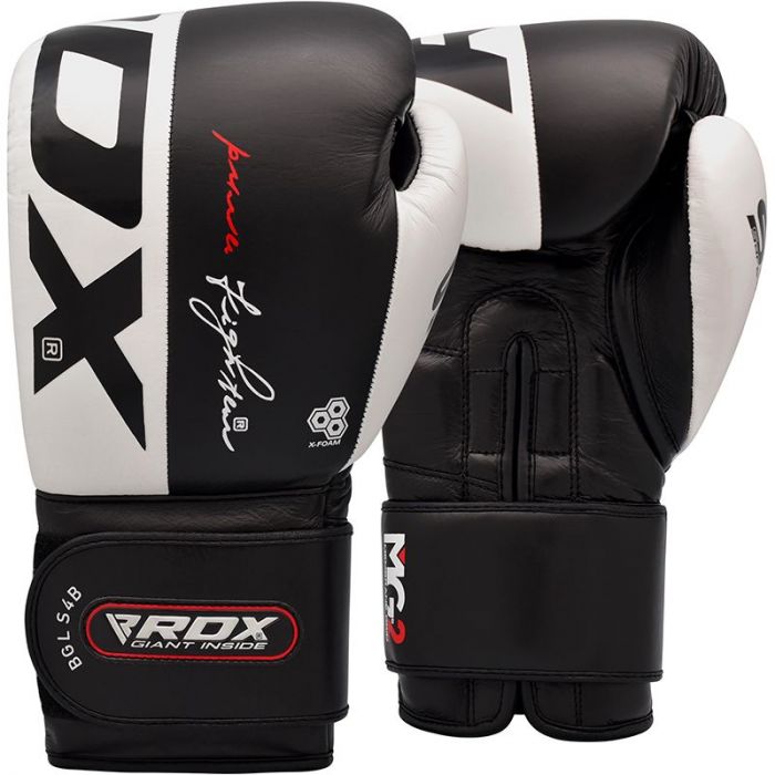 

Боксерские перчатки RDX Black Pro 14 ун.