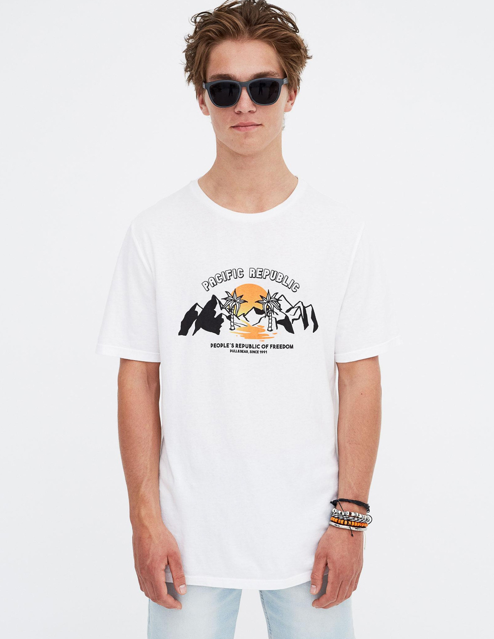

Футболка PULL & BEAR М0112808 (9231/511/250) цвет белый XS