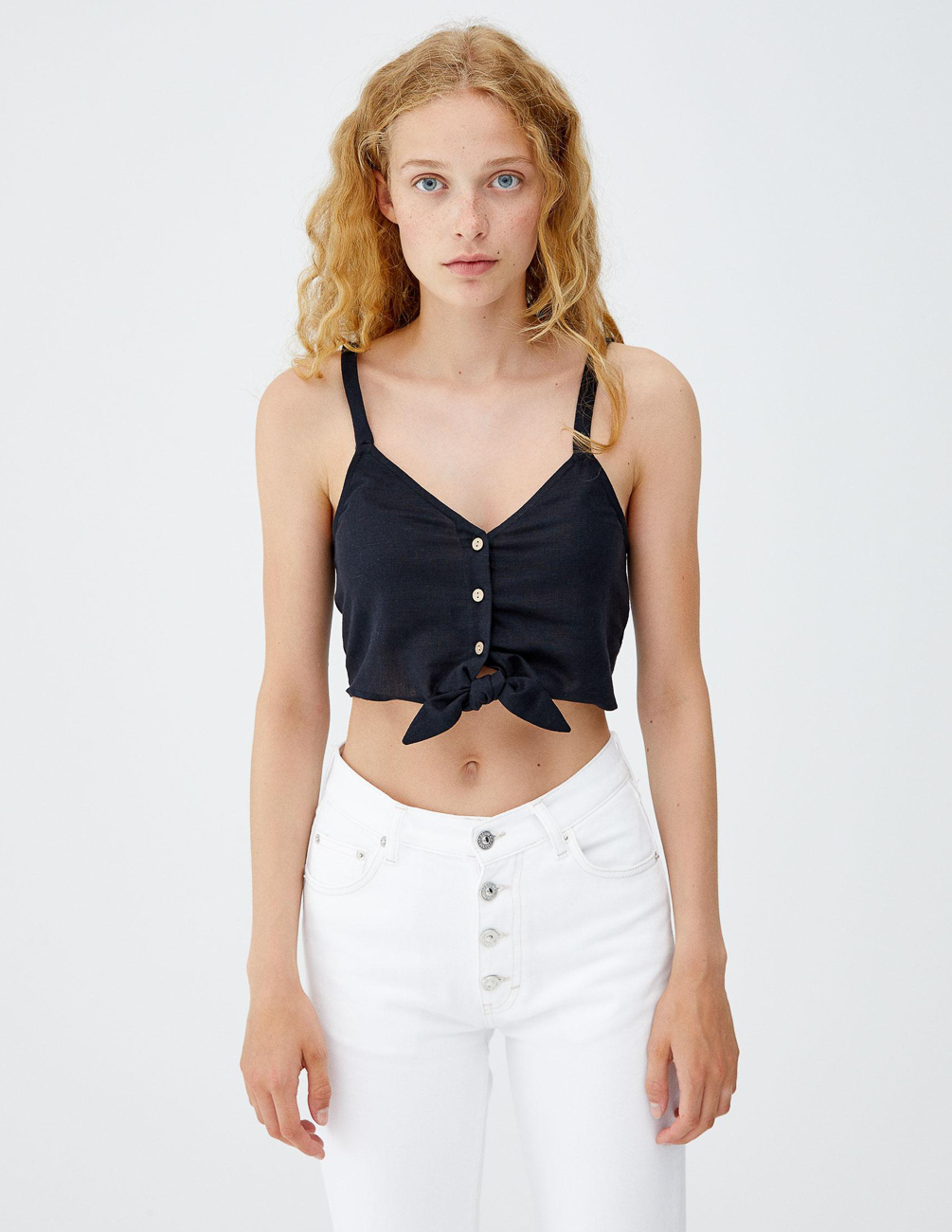 

Топ PULL & BEAR Ж1070334 (9471/365/833) цвет черный XS