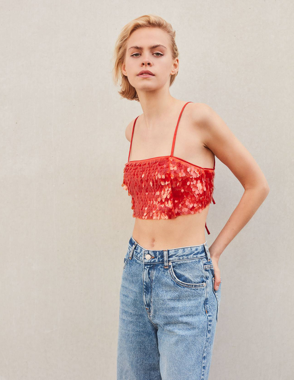 

Топ Bershka Ж1064736 (3106/286/615) цвет красный M
