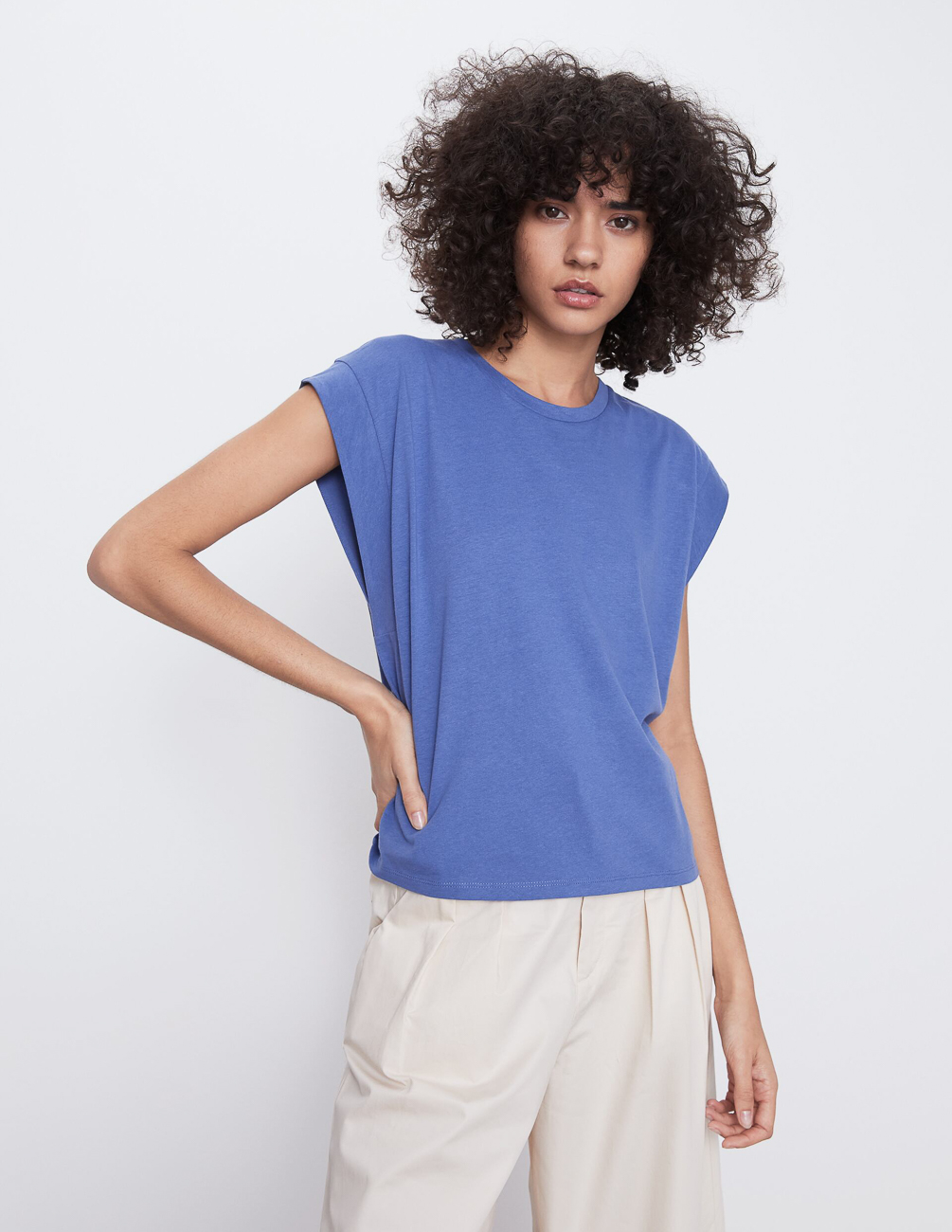 

Футболка Zara Ж1069052 (4424/316/400) цвет синий L