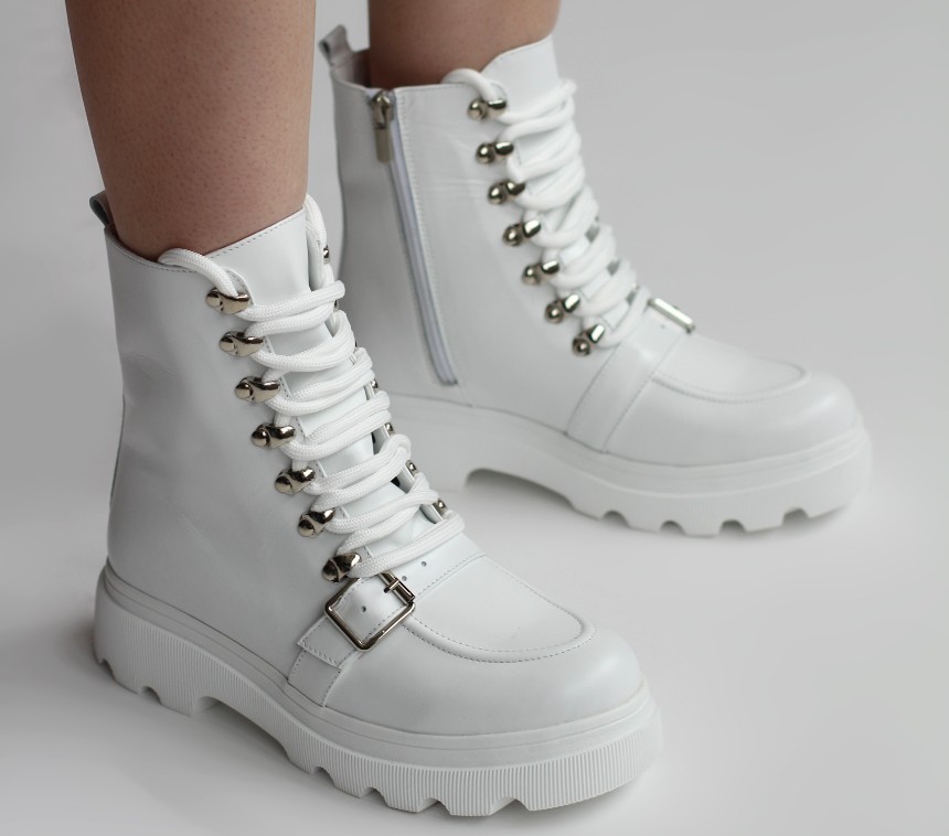 

Ботинки женские демисезонн белые 39 INSHOES 27725