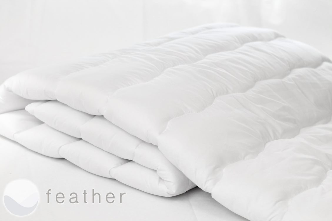 

Одеяло антиаллергенное стеганое WHITE MAGNOLIA 200 х 220 PERYNKA