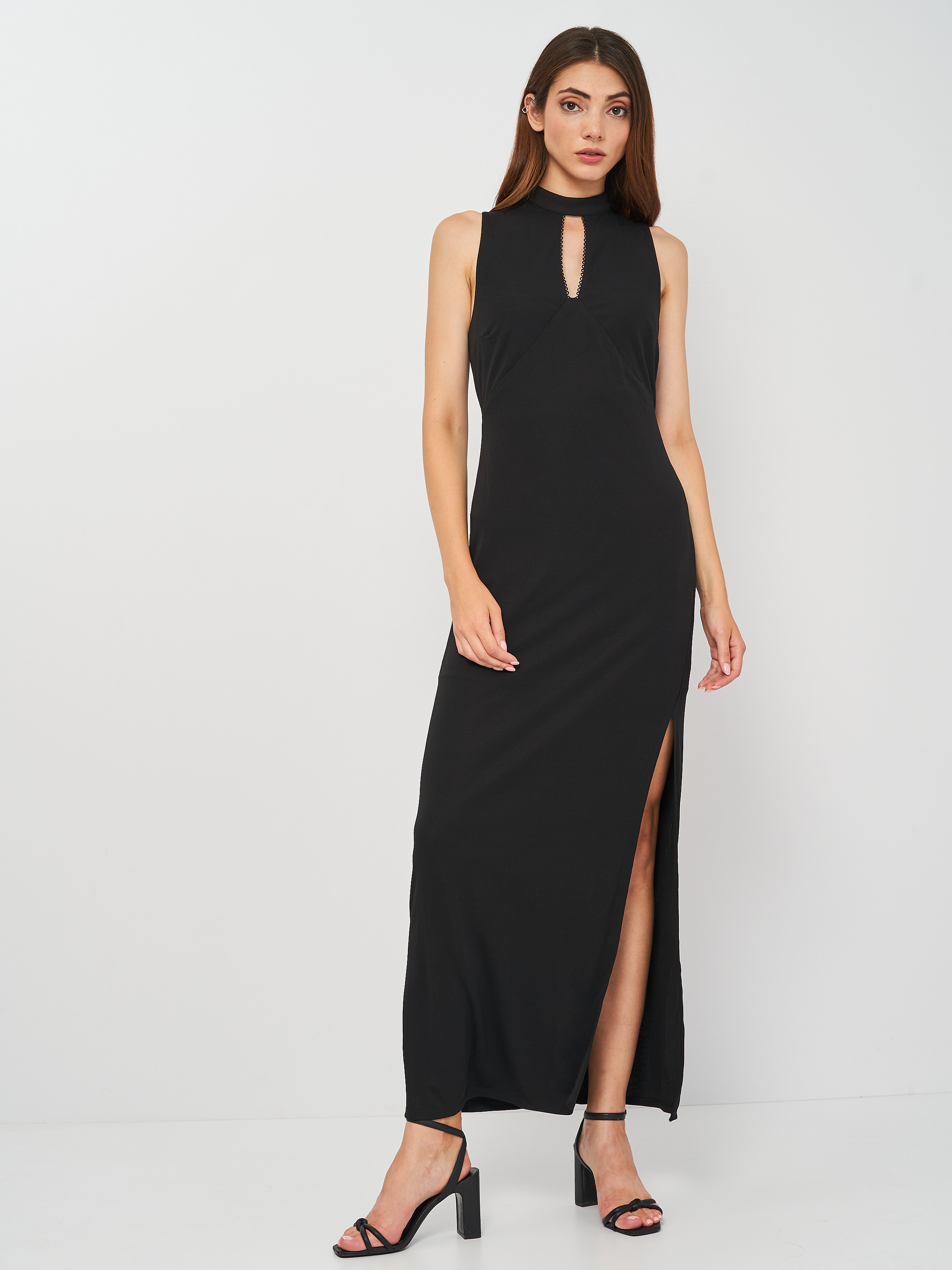 

Платье Bershka 5450/111/800 L Черное