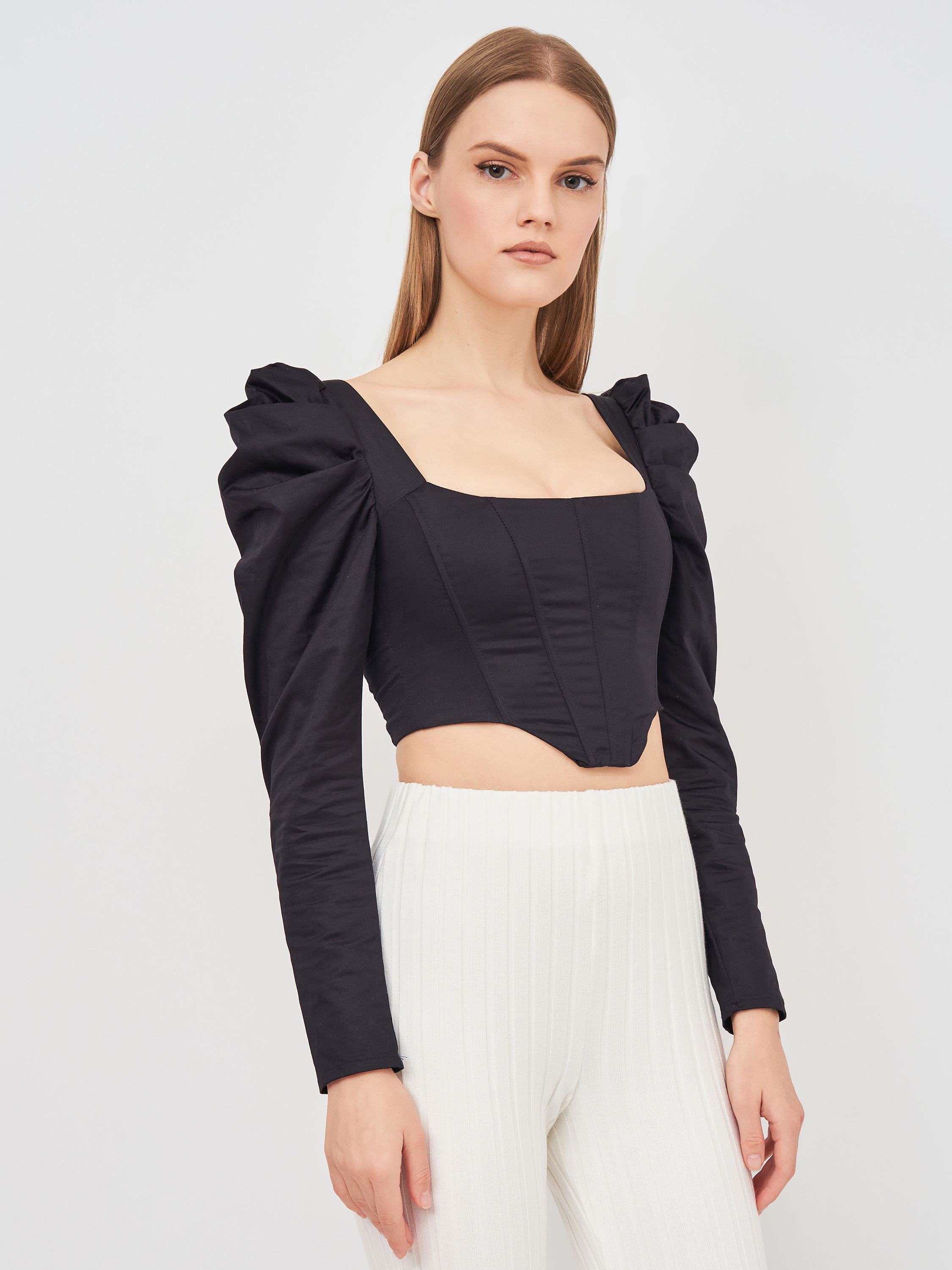 

Топ Bershka 7500/405/800 XS Черный