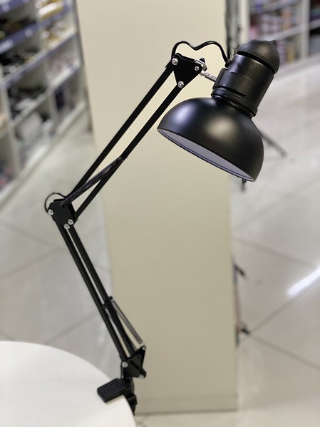 

Лампа настольная Великолепный Луч N800 (черная)