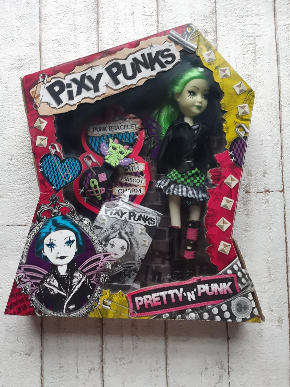 

Кукла Funville Pixie Punks с браслетом для девочки, с зелеными волосами FV240285-4