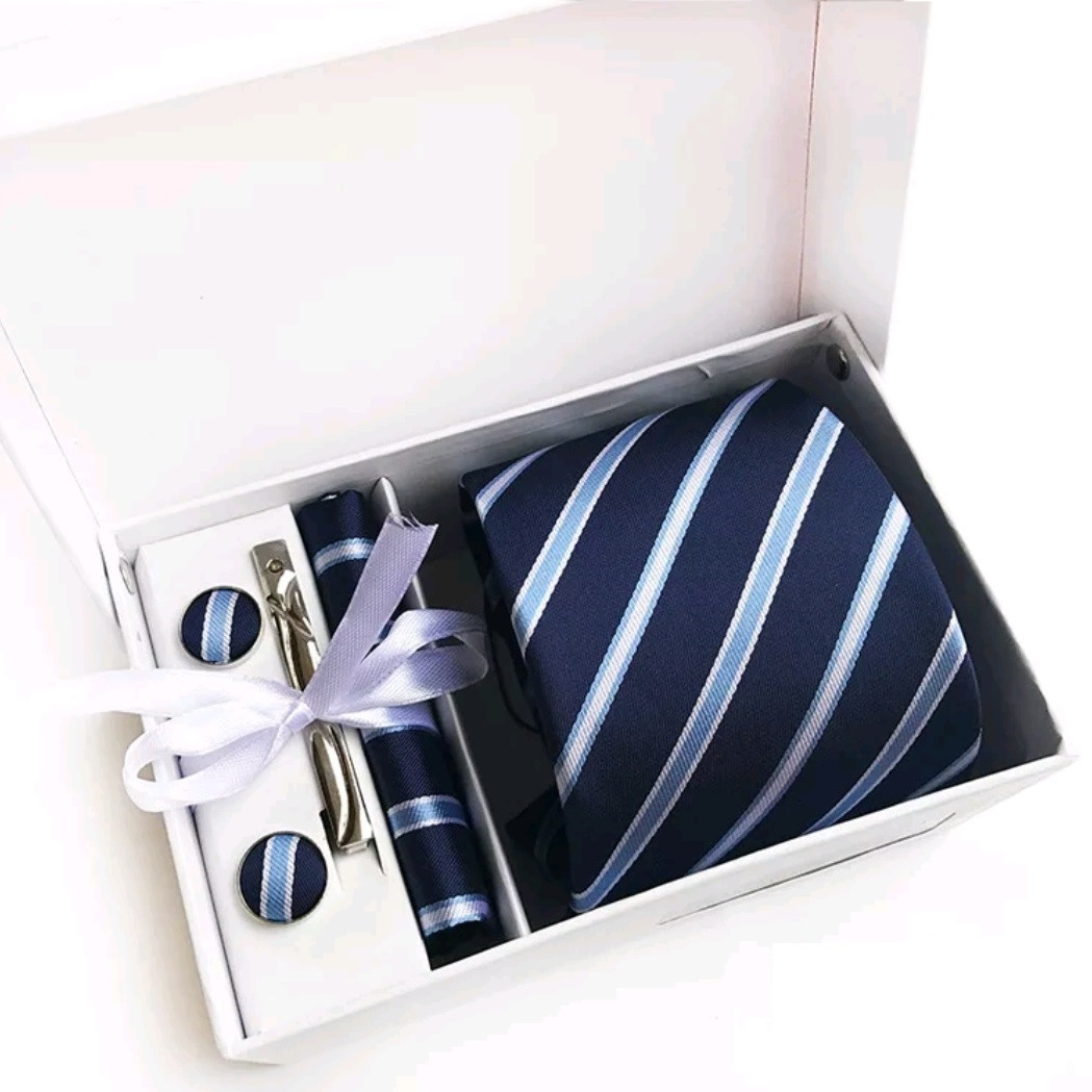 Запонка для галстука