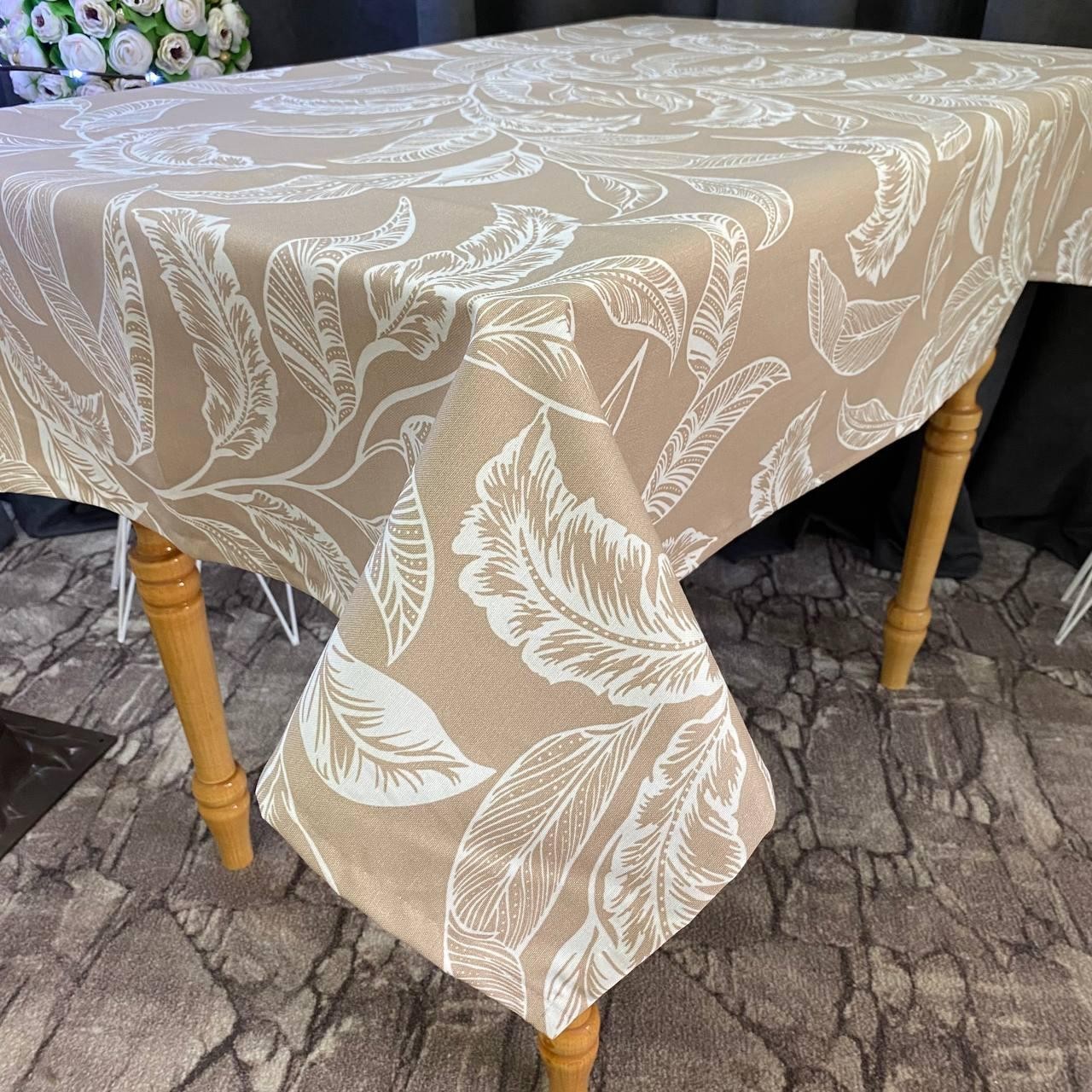 

Скатерть водоотталкивающая, TRUE-STORE, Перо, прямоугольные 390см х 170см (СВ-ПР-390х170)