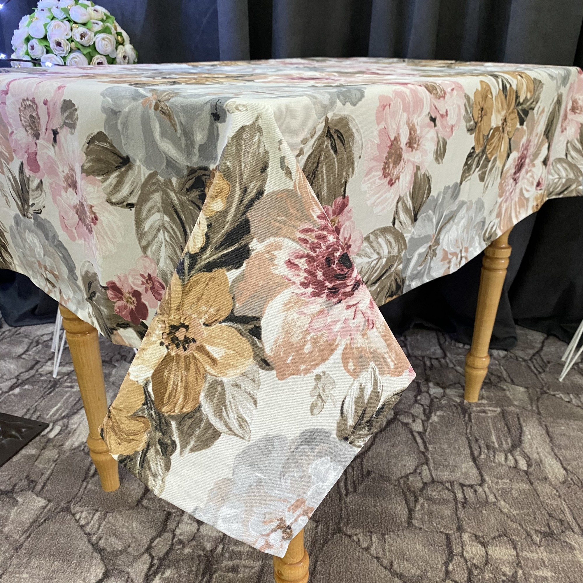 

Скатерть водоотталкивающая, TRUE-STORE, Акварель, прямоугольные 110см х 170см (СВ-А-110х170)