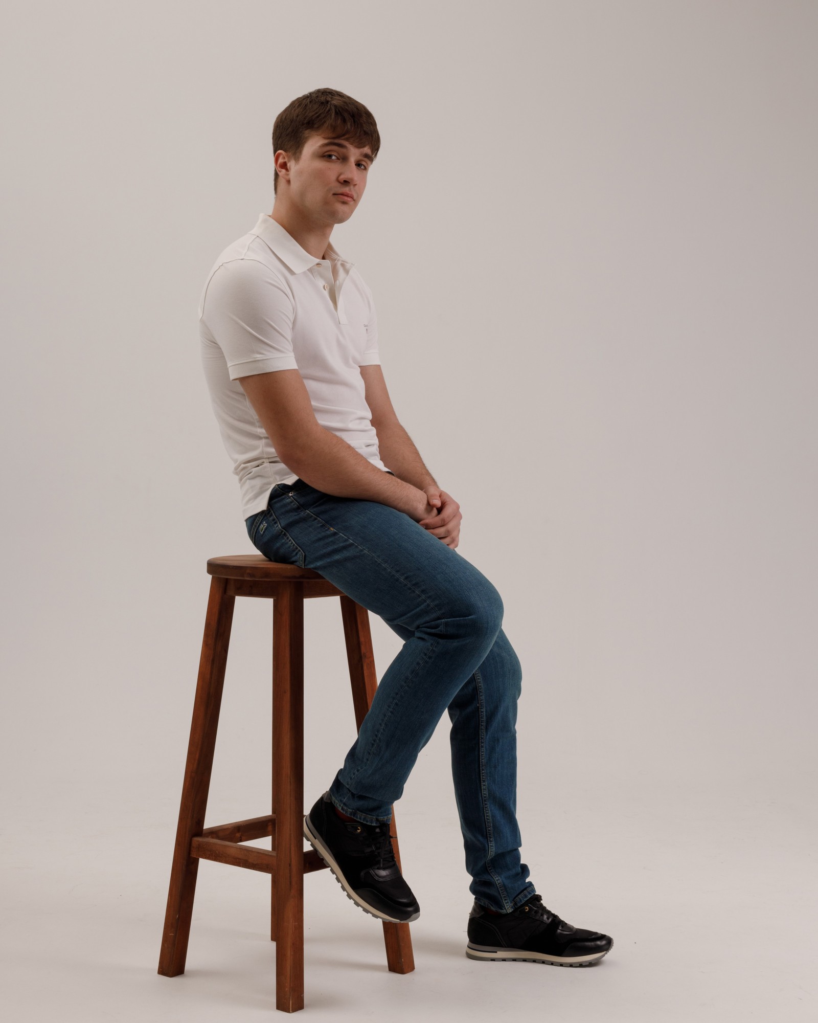 

Футболка 1022 Gant XXL Молочная