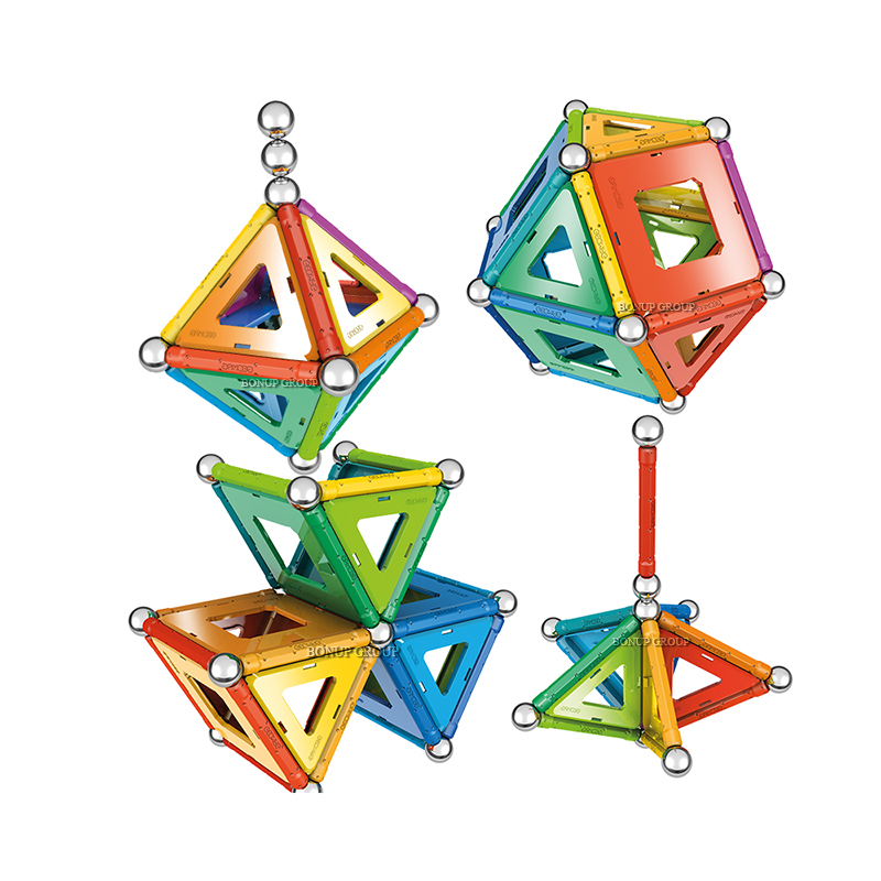 

Детский магнитный конструктор Geomag Rainbow 72 детали 225168100