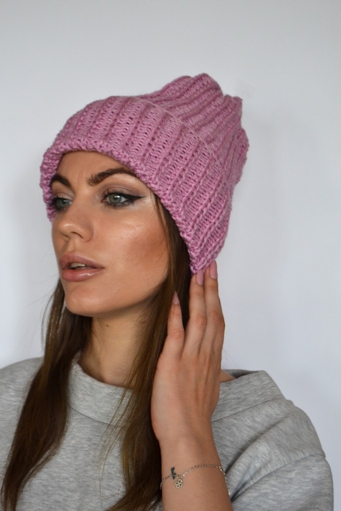 

Шапка женская Keslove розовый косы