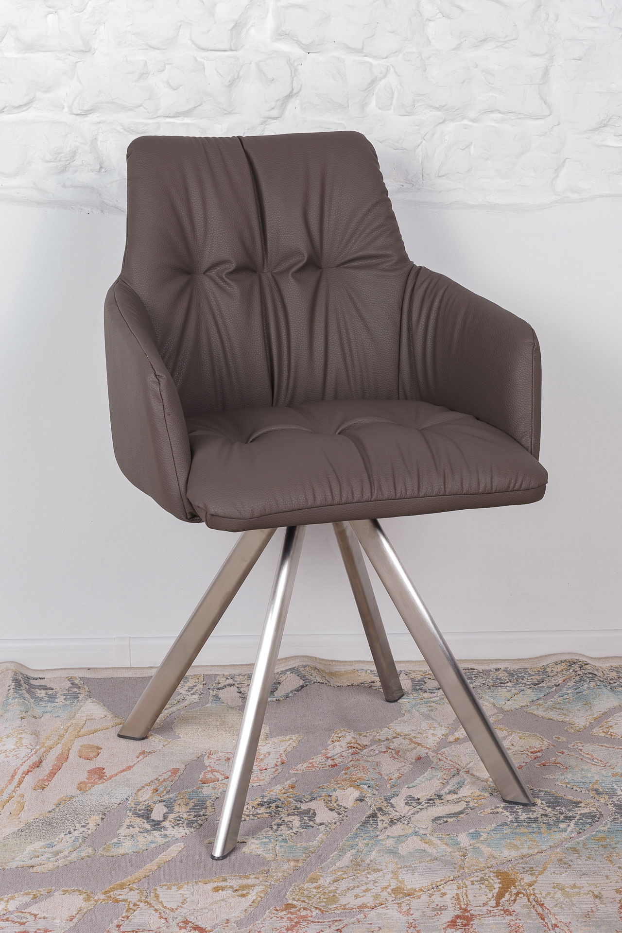 

Кресло поворотное Nicolas LEON мокко MD000322