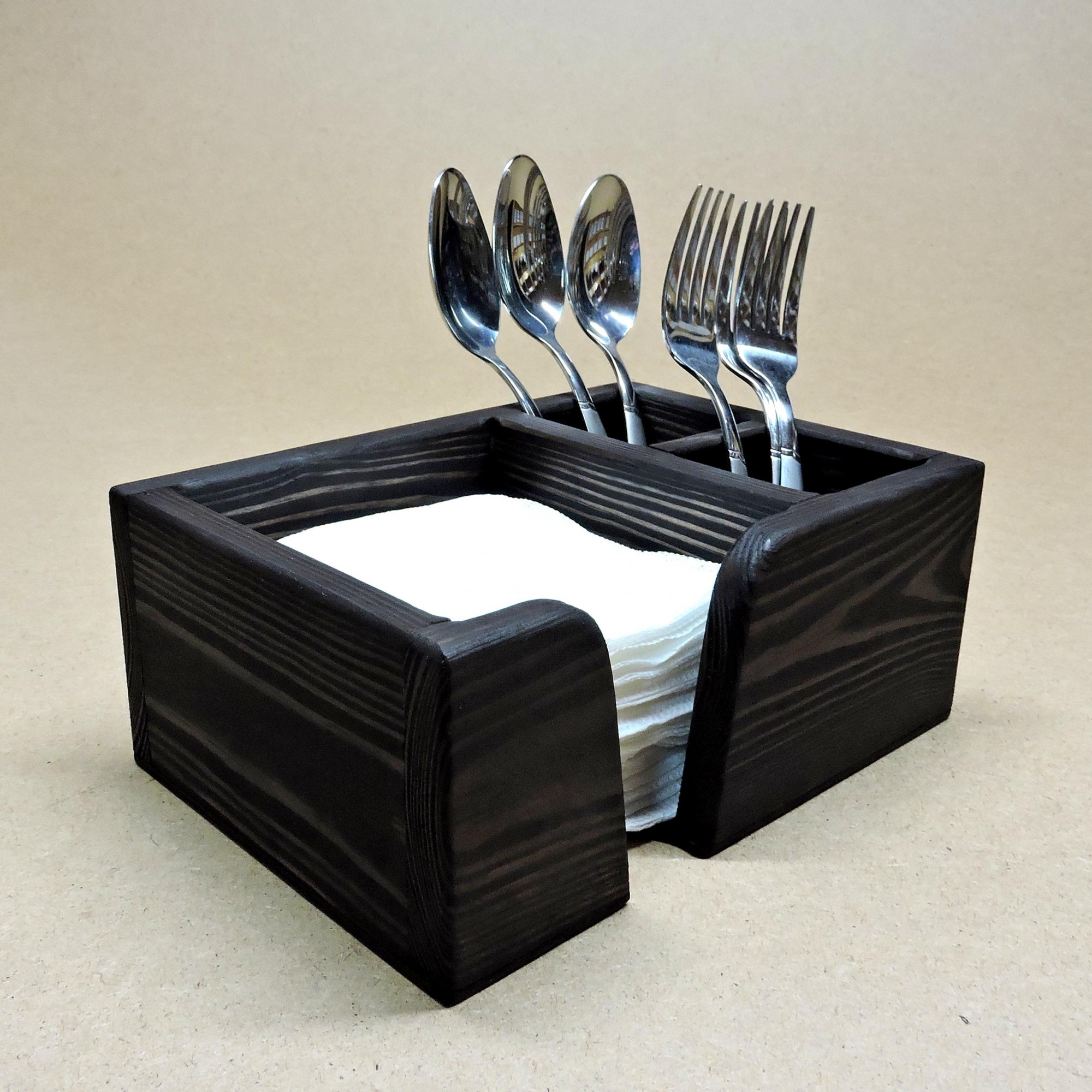 

Органайзер-подставка для столовых приборов из натурального дерева MIZ Аппетито венге 23х16х9,5 см (MIZ-ПСП-001506)