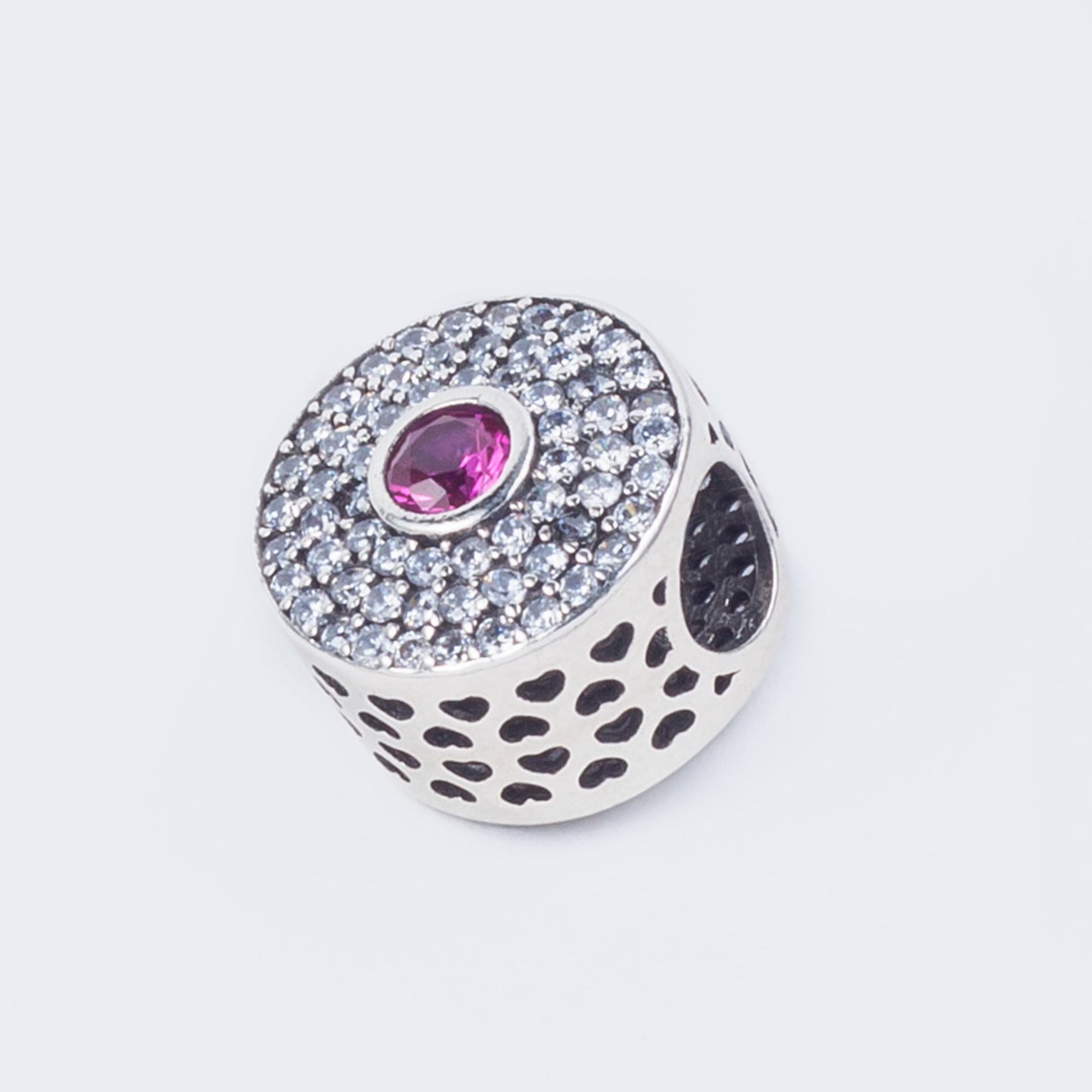 

Шарм Срібло 925 TOP Silver 2,37 г