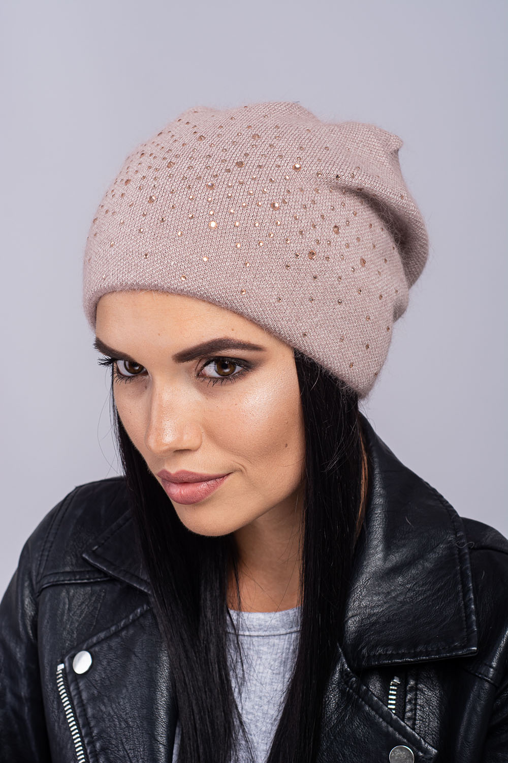 

Женская шапка колпак Инфинти цвет темная пудра