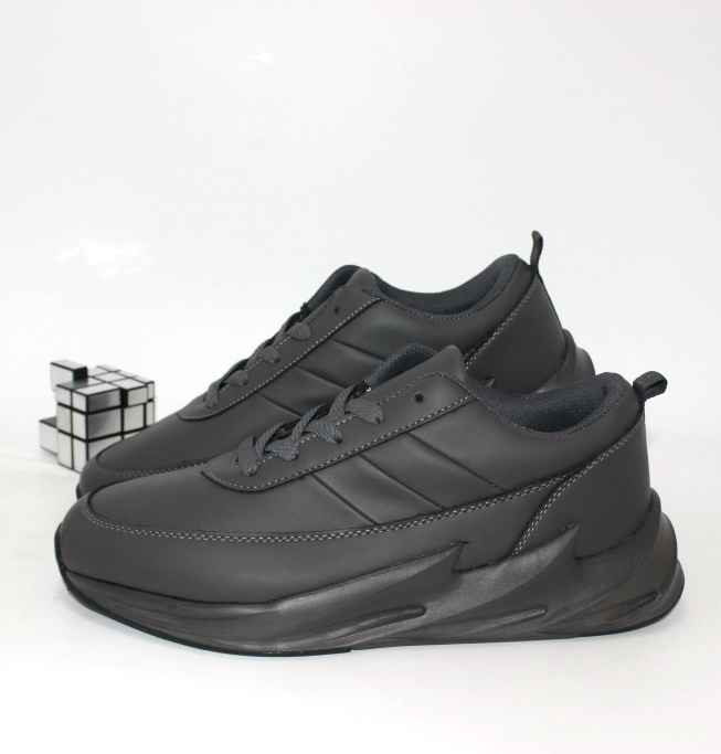 

Кроссовки мужские Shoes 45 29.5см серый