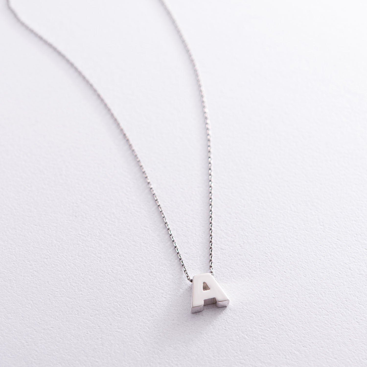 

Серебряное колье с буквой "А" 18985А Оникс 45