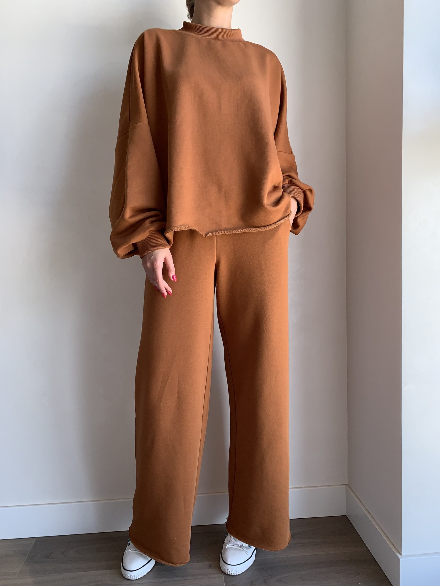 

Женский трикотажный костюм SKYFOX / коньячный, Женский трикотажный костюм SKYFOX XS/S коньячный